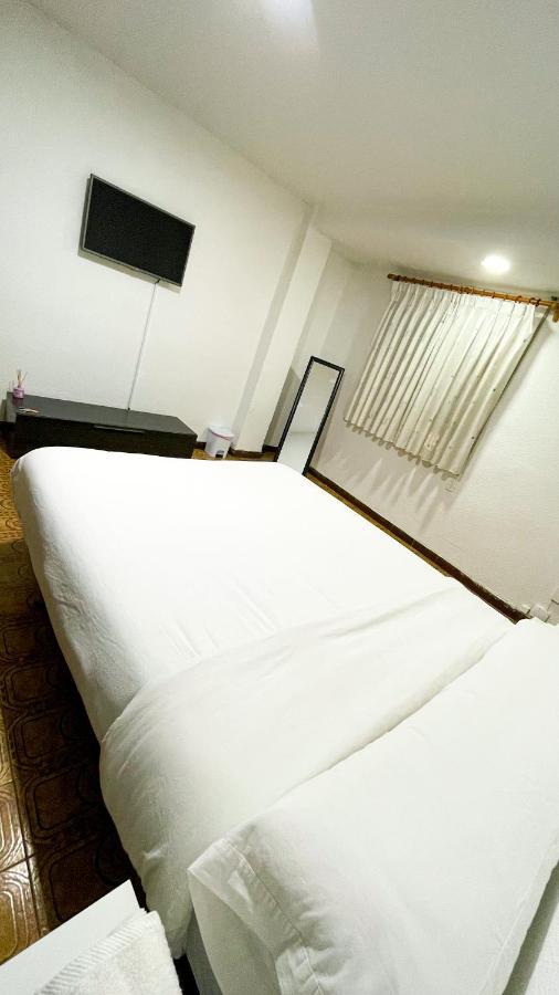 Apartament Alojamiento Walencja Zewnętrze zdjęcie