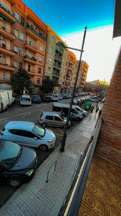 Apartament Alojamiento Walencja Zewnętrze zdjęcie