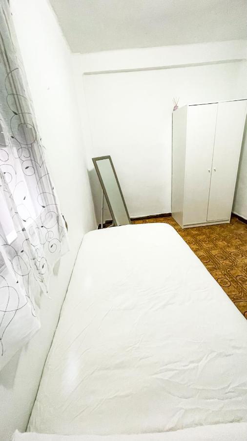 Apartament Alojamiento Walencja Zewnętrze zdjęcie